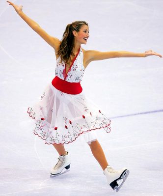 photo-516-21872-09_Tanith_Belbin_Figure_Skating.jpg