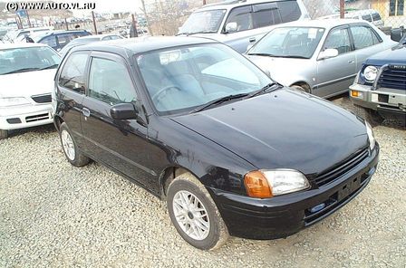 toyota_starlet_16441.jpg